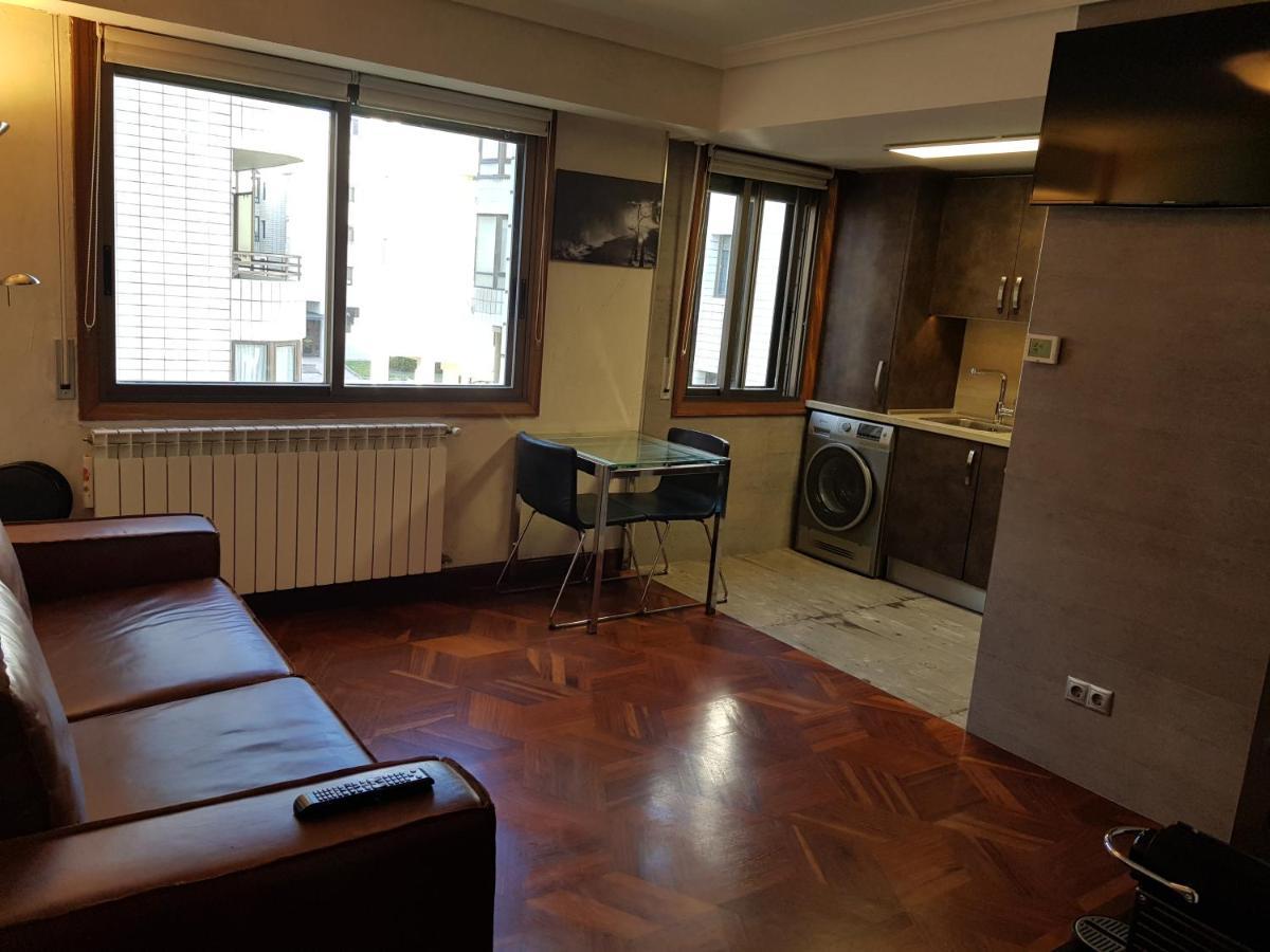 Playa, Con Piscina Y Garaje Appartement Zarautz